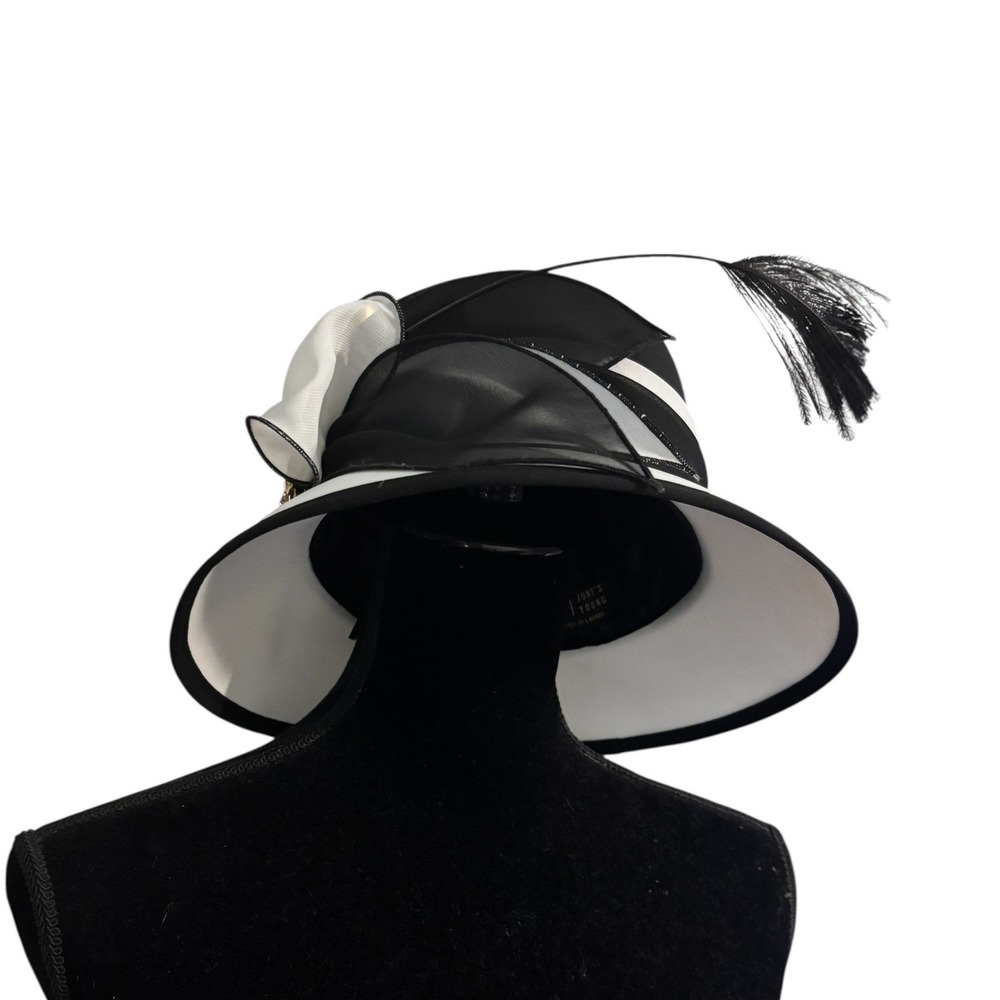 June's Young London Black White Feather Hat Kentucky Derby Wedding Church Brooch - Picture 3 of 5